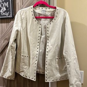 J’envie New York winter white 100% Leather jacket XL